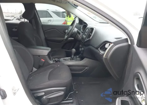 2019 Jeep Cherokee Latitude 4X4 z USA, uszkodzony, nr VIN 1C4PJMCX6KD185517